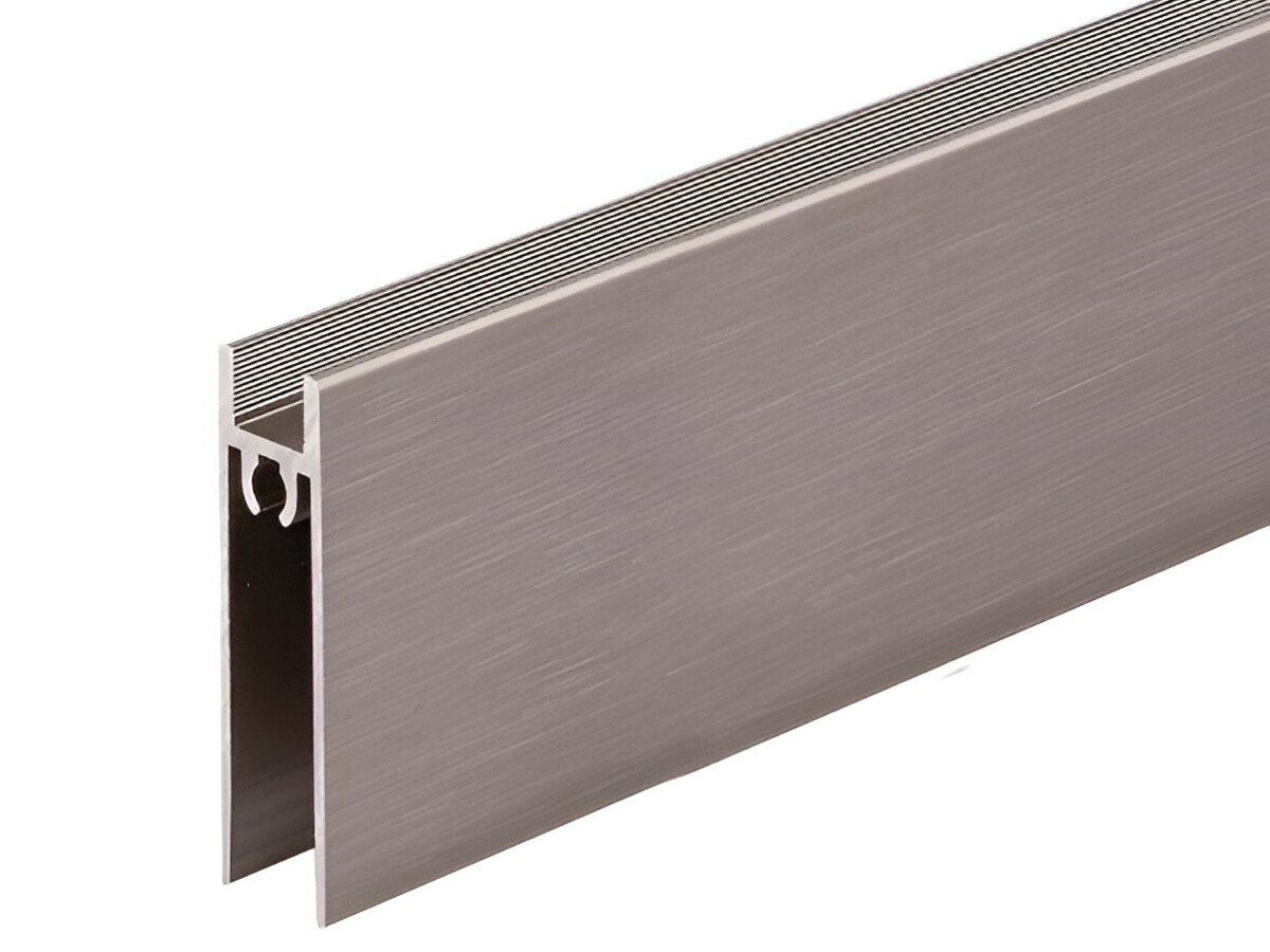 944.06.406 ADoor 10 profil inferior Inox 5.8m 944.06.406 ADoor 10 profil inferior Inox 5.8m