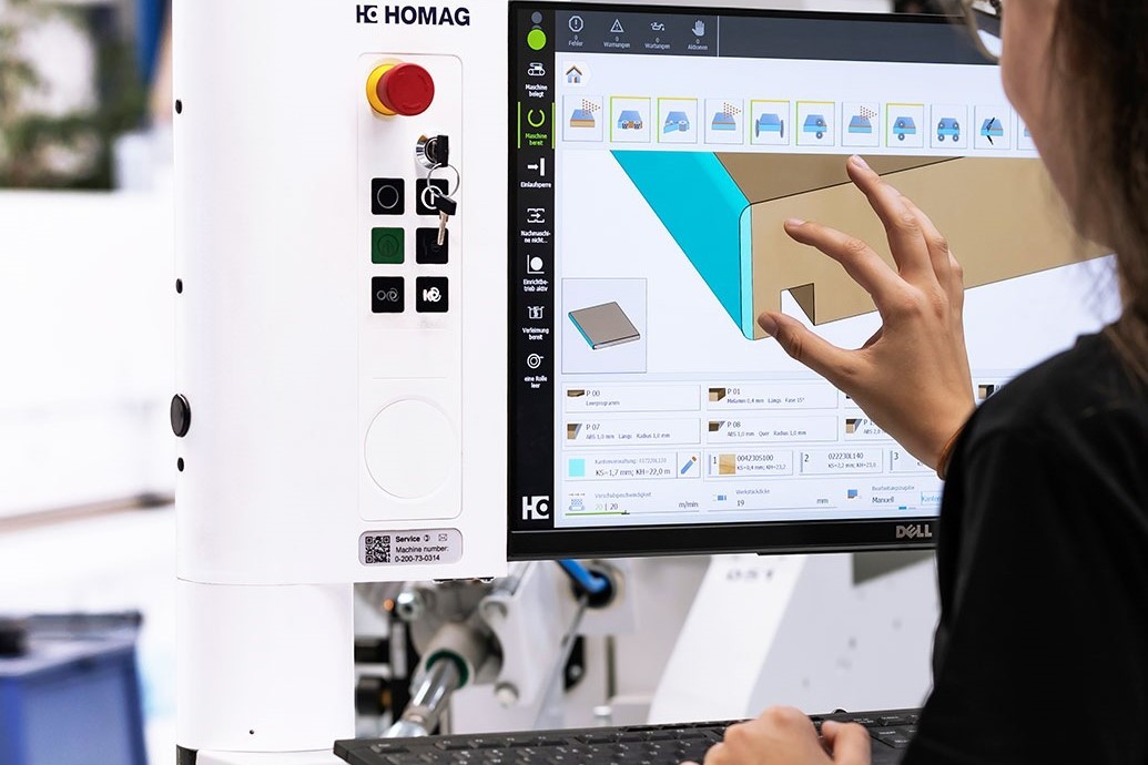 Operator Mașină Aplicare Cant ABS